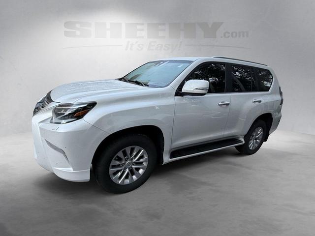 Photo of 2023 White Pearl Lexus GX 460