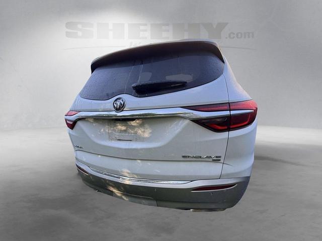 Photo of 2018 White Frost Tricoat Buick Enclave
