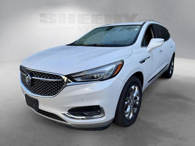 Photo of 2018 White Frost Tricoat Buick Enclave