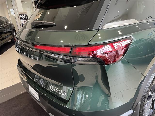Photo of 2026 Deep Emerald INFINITI QX60