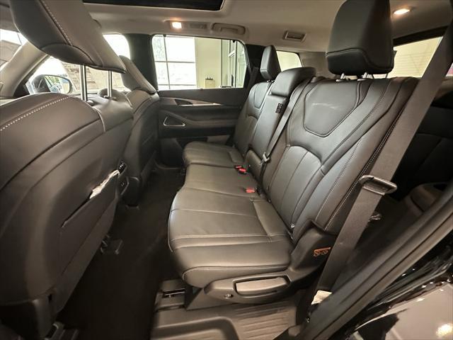 Photo of 2025 Mineral Black INFINITI QX60