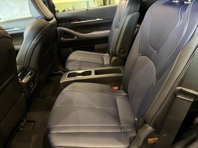 Photo of 2026 Mineral Black INFINITI QX60