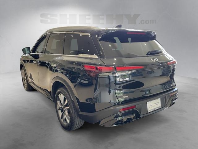 Photo of 2023 Mineral Black INFINITI QX60