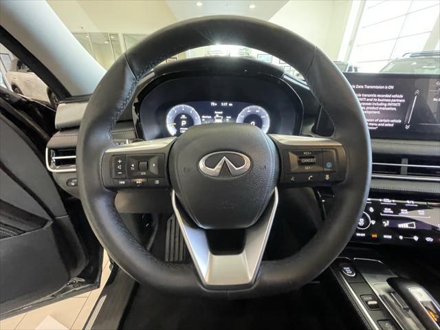 Photo of 2023 Mineral Black INFINITI QX60