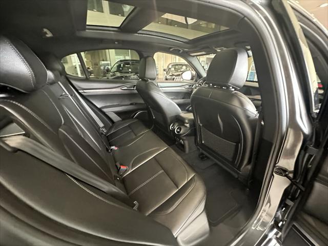 Photo of 2022 Vesuvio Gray Metallic Alfa Romeo Stelvio