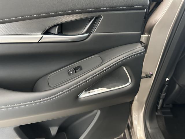 Photo of 2025 Warm Titanium INFINITI QX60