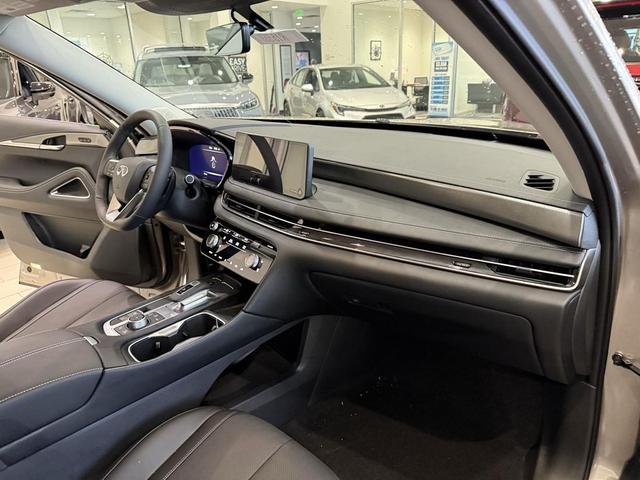 Photo of 2026 Warm Titanium INFINITI QX60