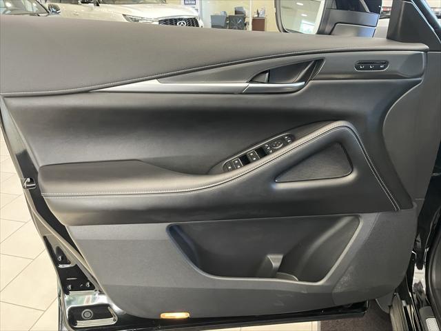 Photo of 2023 Mineral Black INFINITI QX60