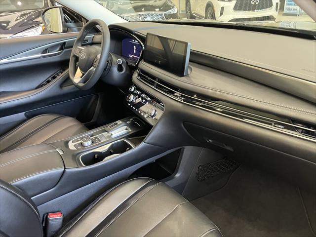 Photo of 2023 Mineral Black INFINITI QX60