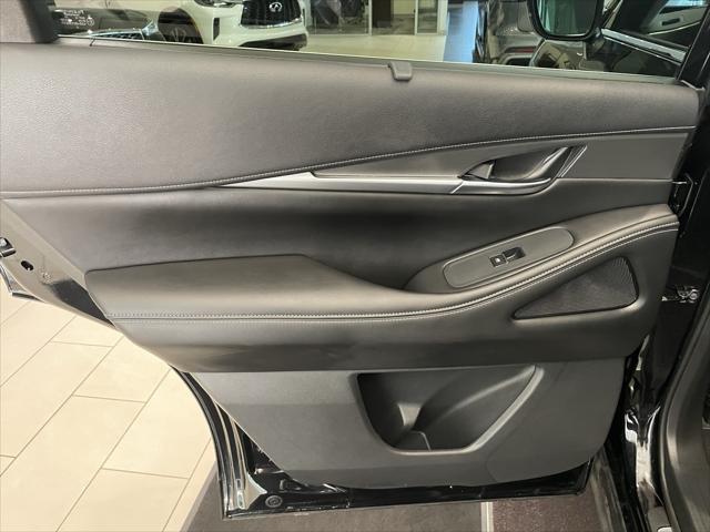 Photo of 2023 Mineral Black INFINITI QX60