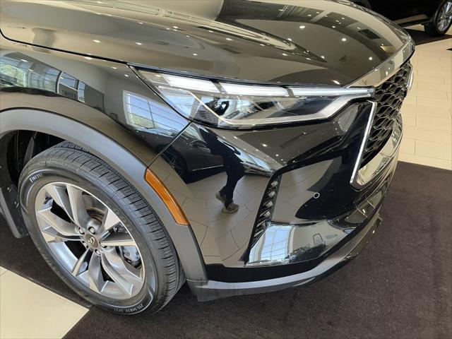 Photo of 2023 Mineral Black INFINITI QX60