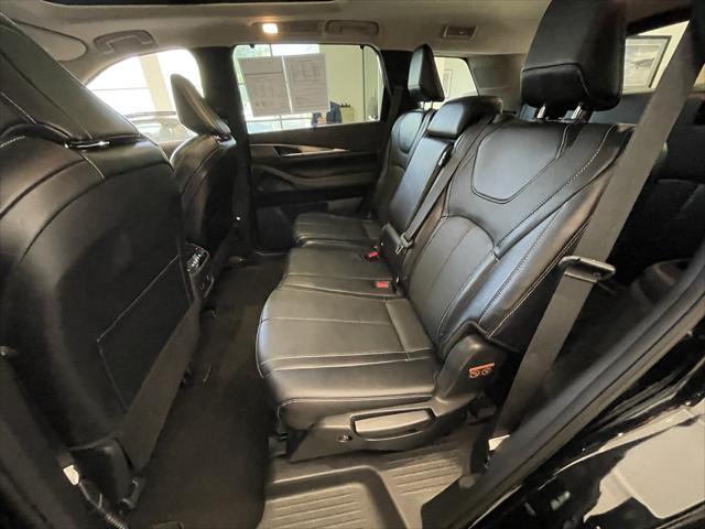 Photo of 2023 Mineral Black INFINITI QX60
