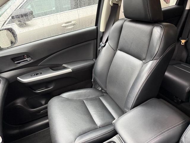 Photo of 2015 Crystal Black Pearl Honda CR-V