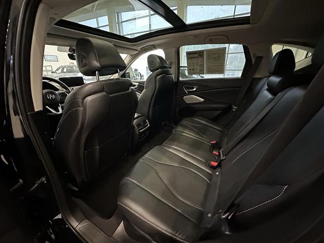 Photo of 2022 Majestic Black Pearl Acura RDX