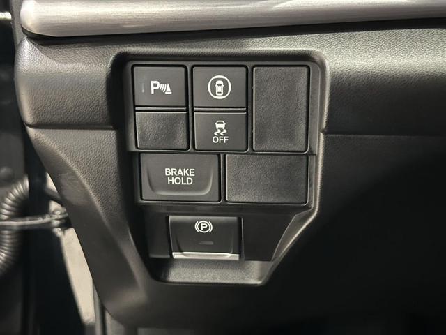 Photo of 2022 Majestic Black Pearl Acura RDX