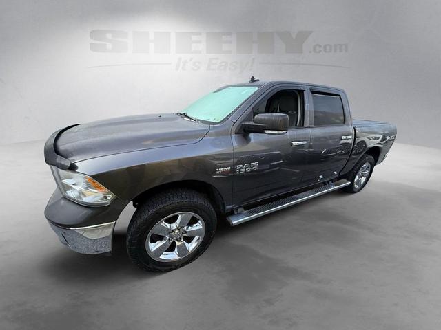 Photo of 2015 Granite Crystal Metallic Clearcoat RAM 1500