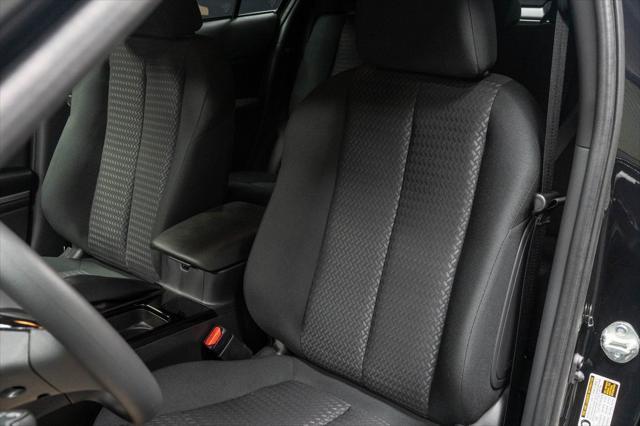 Photo of 2025 Labrador Black Pearl Mitsubishi Eclipse Cross