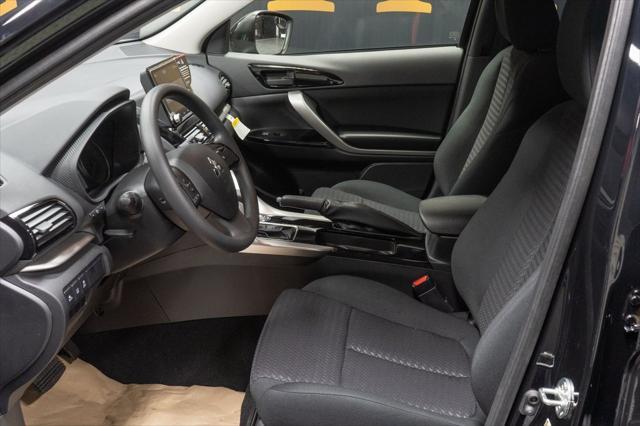 Photo of 2025 Labrador Black Pearl Mitsubishi Eclipse Cross