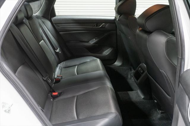 Photo of 2022 Platinum White Pearl Honda Accord
