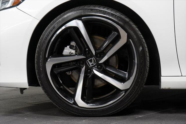Photo of 2022 Platinum White Pearl Honda Accord