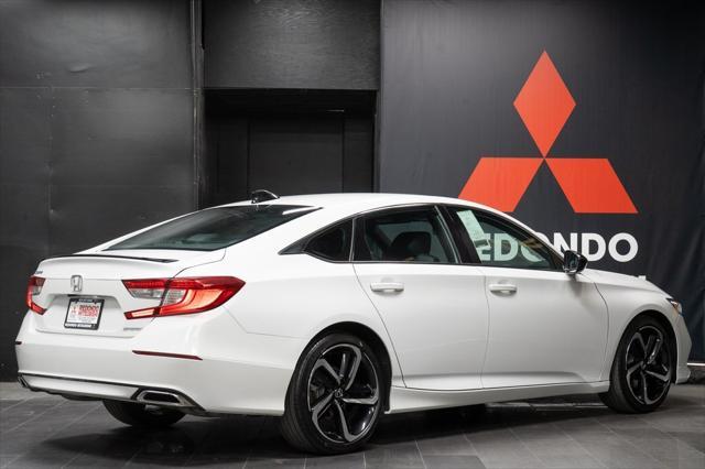 Photo of 2022 Platinum White Pearl Honda Accord