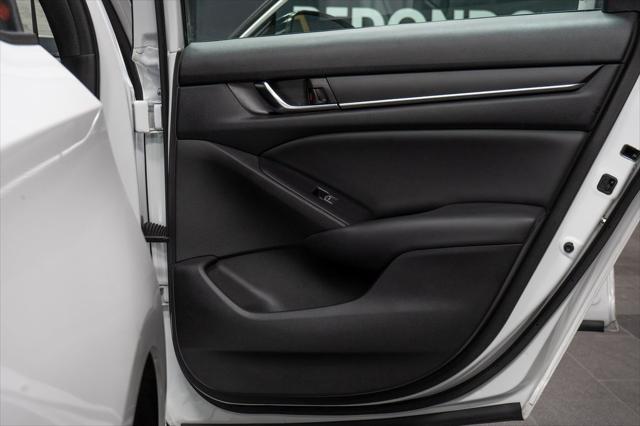 Photo of 2022 Platinum White Pearl Honda Accord