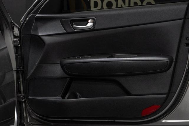 Photo of 2016 Titanium Gray Kia Optima