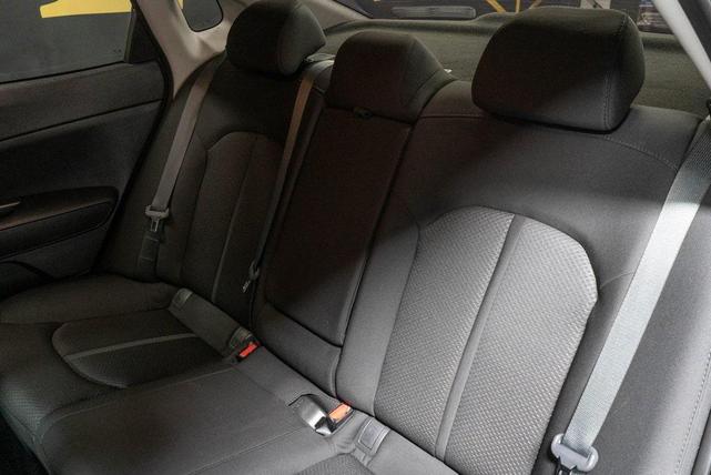 Photo of 2016 Titanium Gray Kia Optima