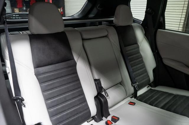 Photo of 2025 Black Diamond Mitsubishi Outlander