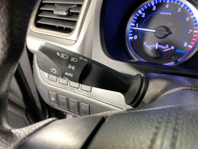 Photo of 2019 Midnight Black Metallic Toyota Highlander