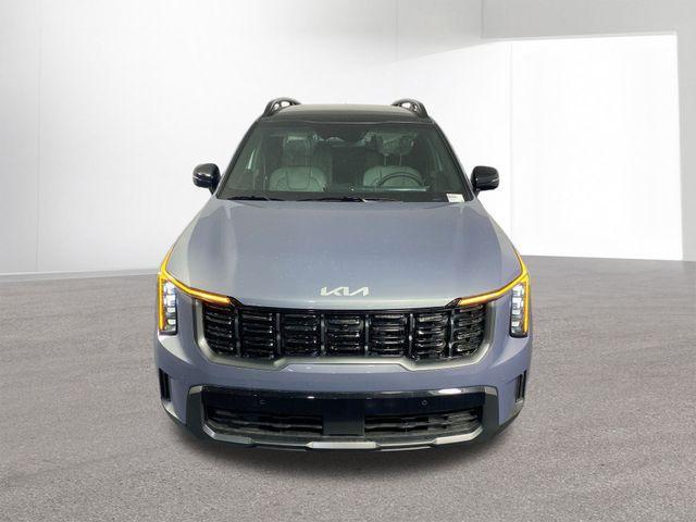 Photo of 2024 Everlasting Silver Kia Sorento
