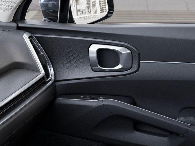 Photo of 2025 Everlasting Silver Kia Sorento