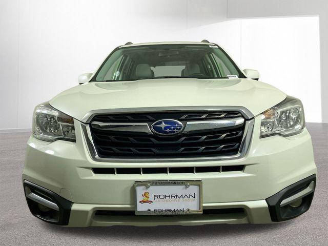 Photo of 2017 Crystal White Pearl Subaru Forester