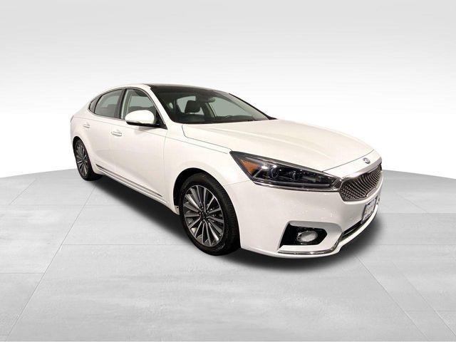 2017 Kia Cadenza