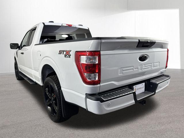 Photo of 2022 Oxford White Ford F-150