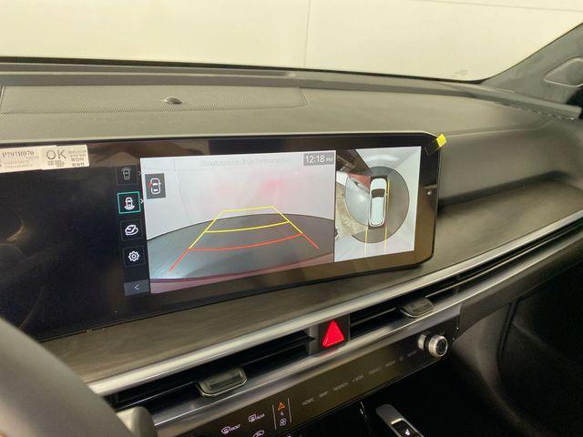 Photo of 2024 Red Kia Sorento