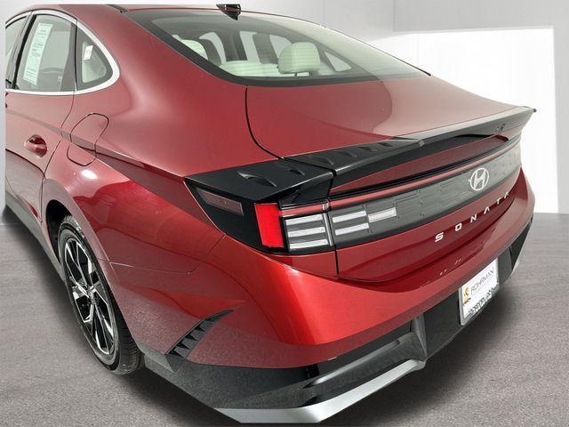Photo of 2024 Red Hyundai SONATA