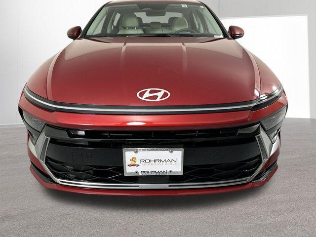 Photo of 2024 Red Hyundai SONATA