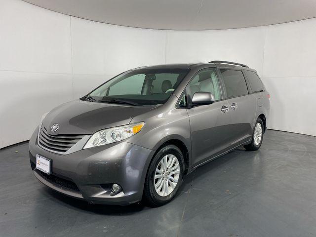 2011 Toyota Sienna