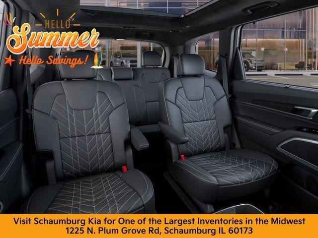 Photo of 2025 Glacial White Pearl Kia Telluride