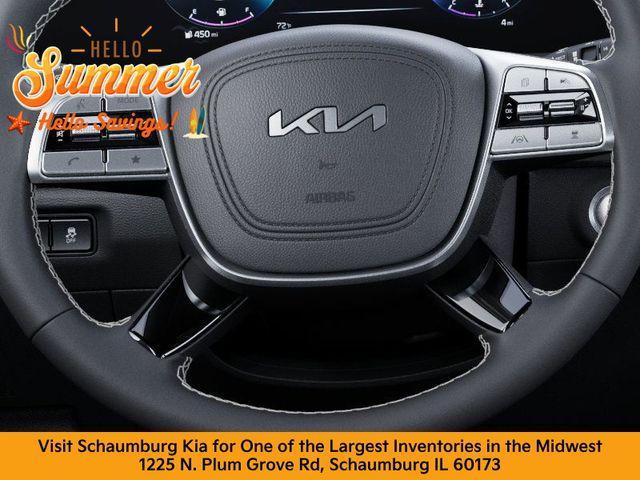 Photo of 2025 Glacial White Pearl Kia Telluride