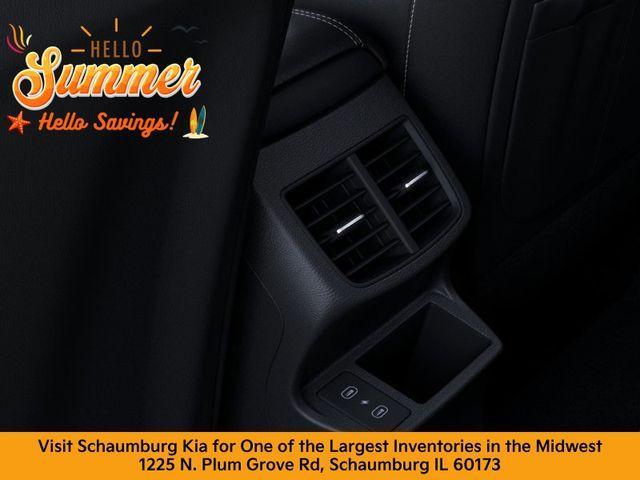 Photo of 2025 Fusion Orange Kia Seltos