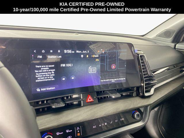 Photo of 2024 Ebony Black Kia Sportage