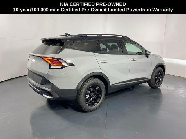 Photo of 2024 Ebony Black Kia Sportage