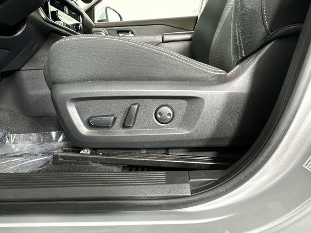 Photo of 2022 Brilliant Silver Metallic Nissan Rogue