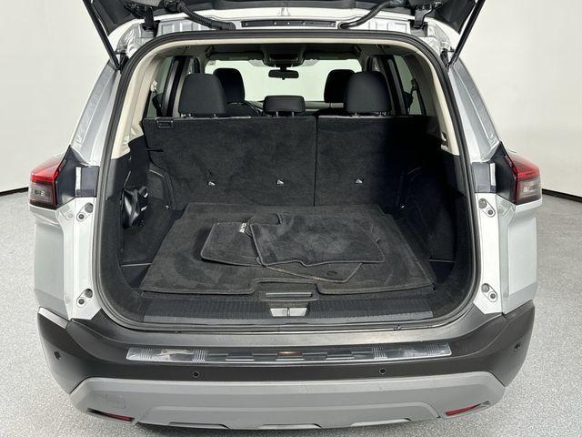 Photo of 2022 Brilliant Silver Metallic Nissan Rogue