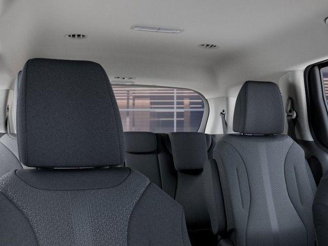 Photo of 2026 Blue Kia Carnival