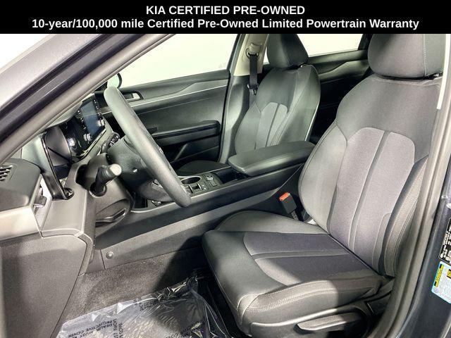 Photo of 2021 Gravity Gray Kia K5