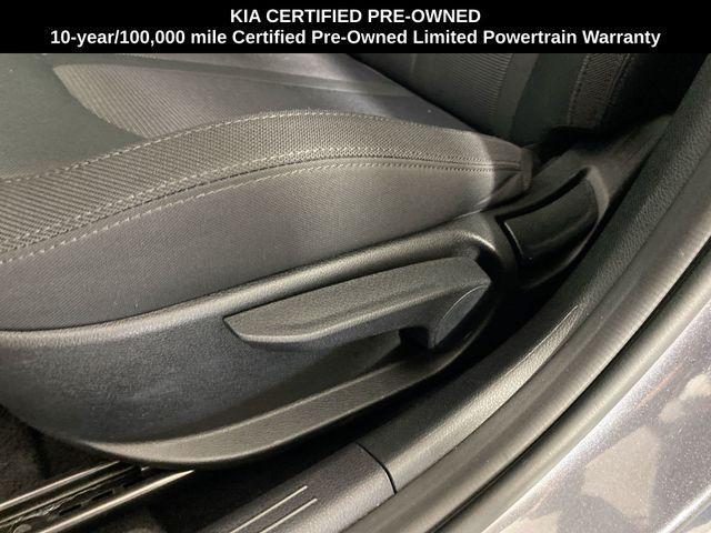 Photo of 2021 Gravity Gray Kia K5