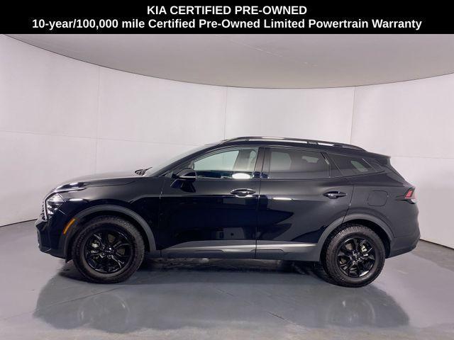 Photo of 2024 Ebony Black Kia Sportage